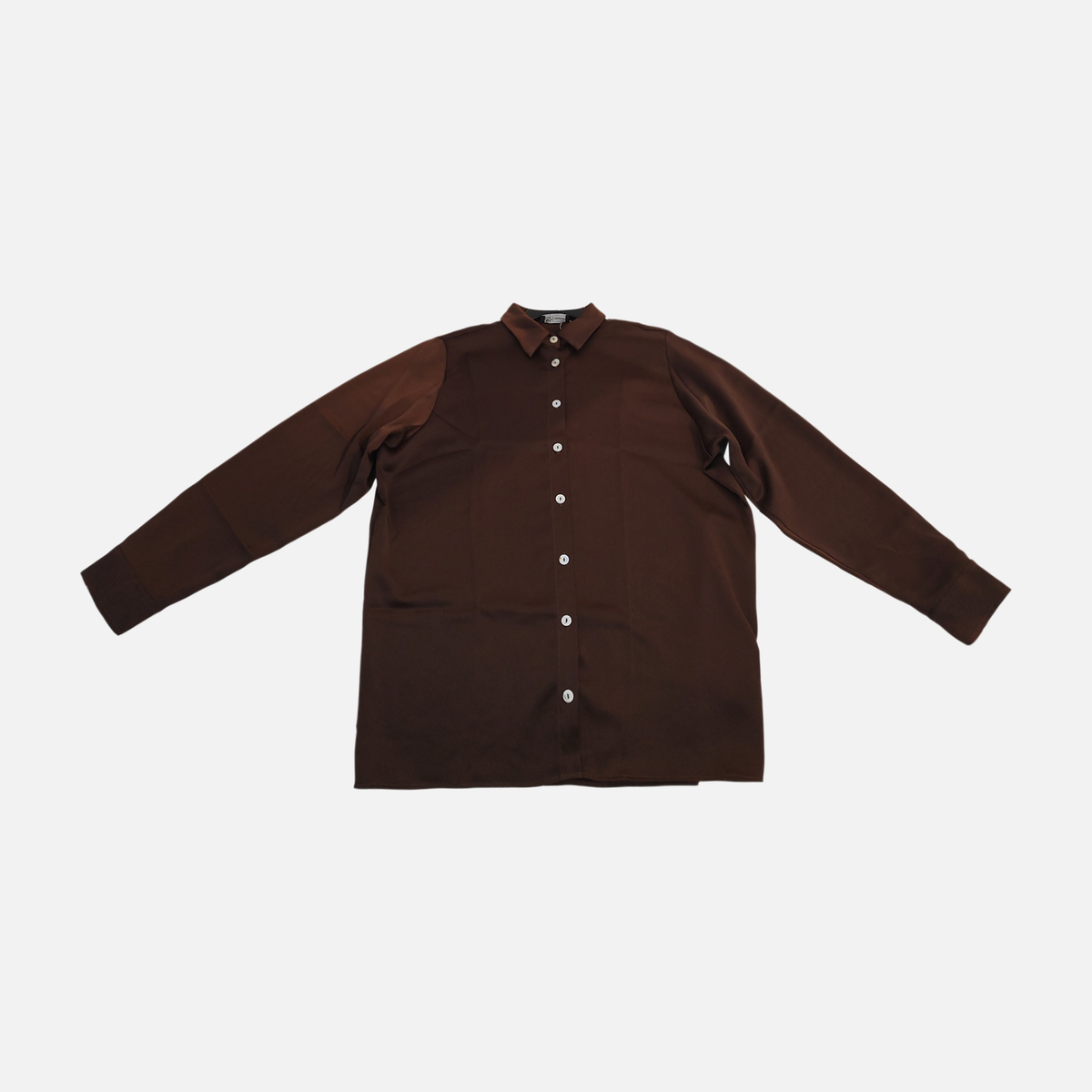 Women Long Sleeve Collared Button-Up Shirt