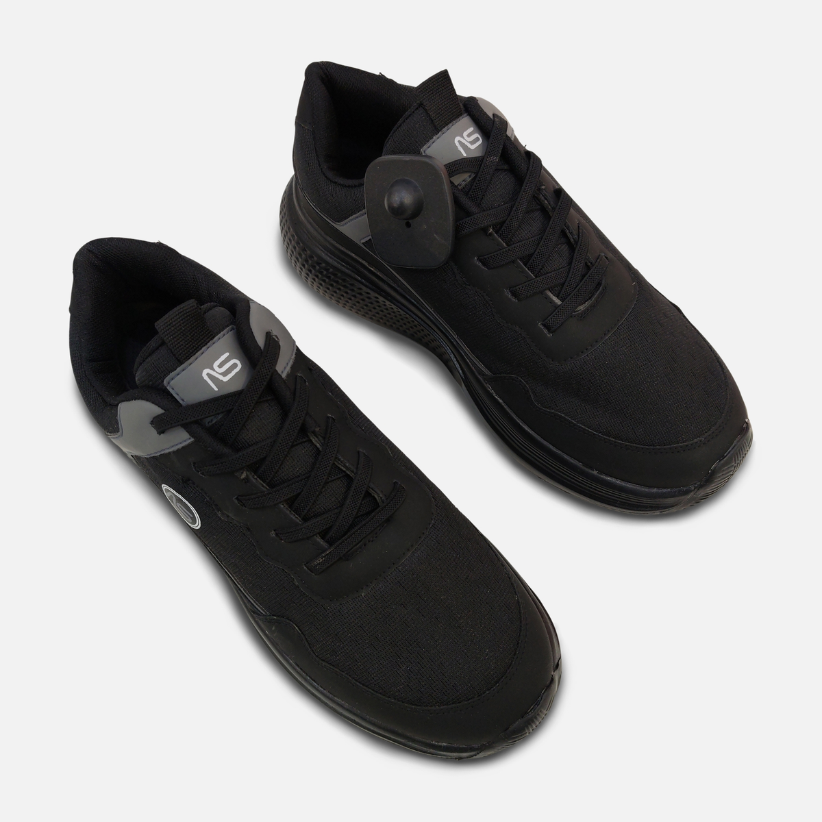 Men Lace-Up Sneakers