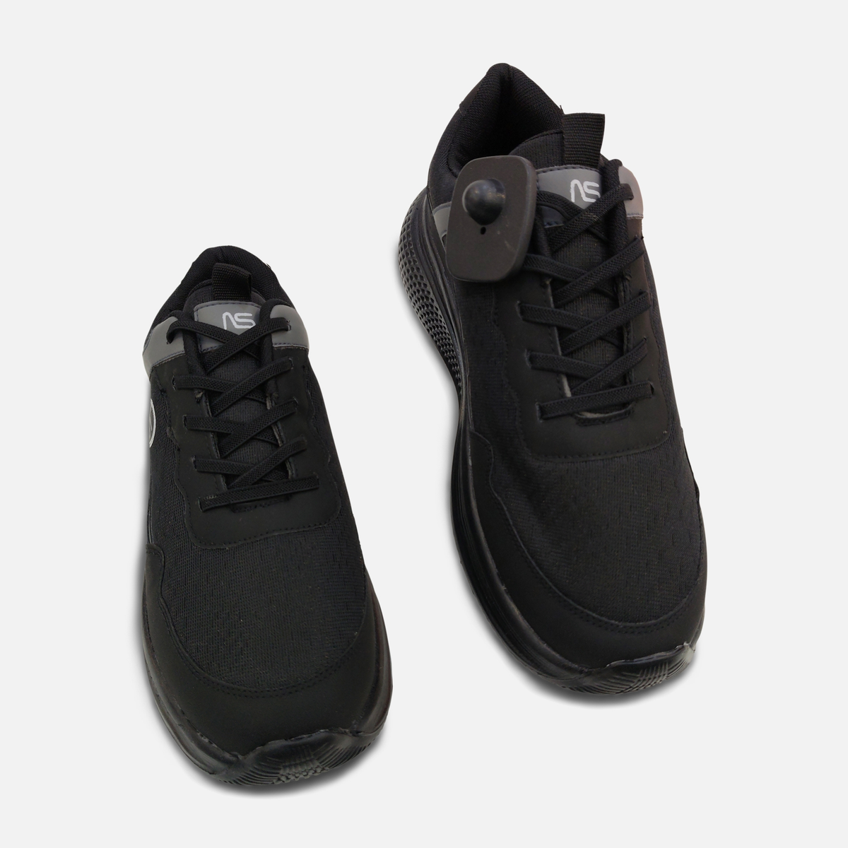 Men Lace-Up Sneakers