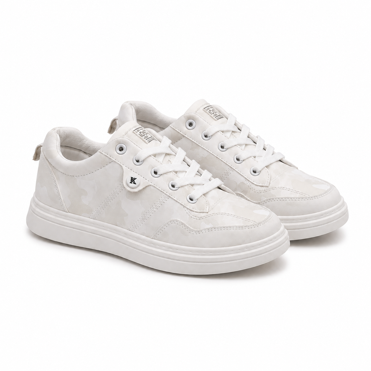 Men Casual Sneakers