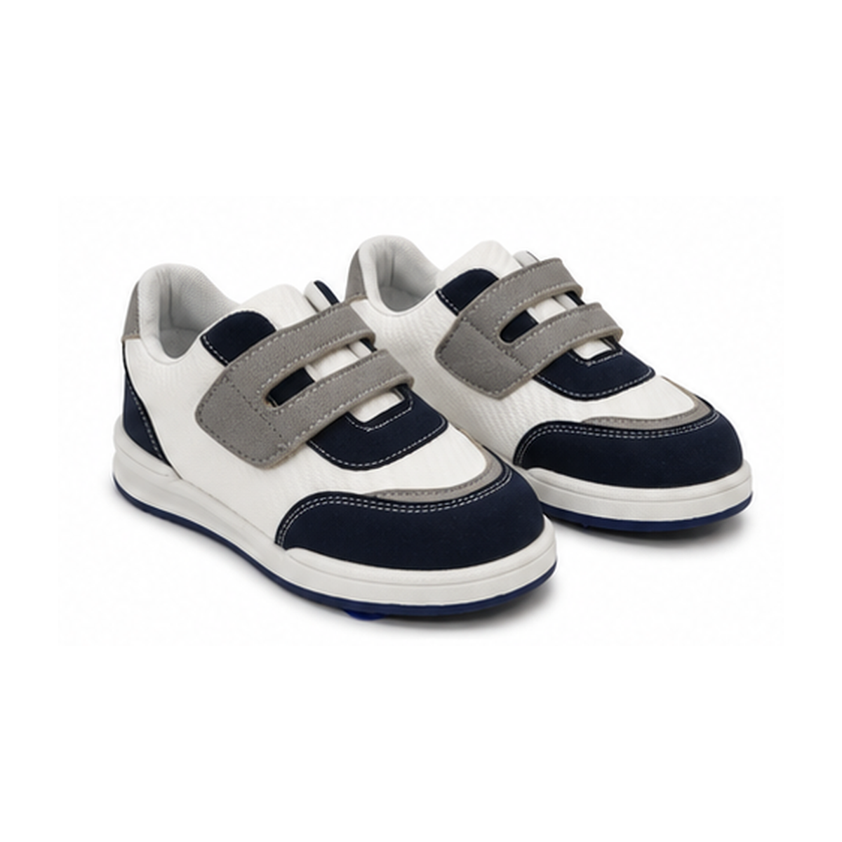 Boys casual sneakers with hook-and-loop straps