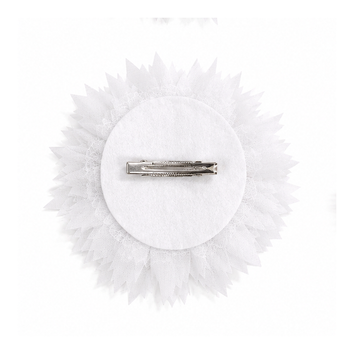 Floral hair clip with pearl and crystal details