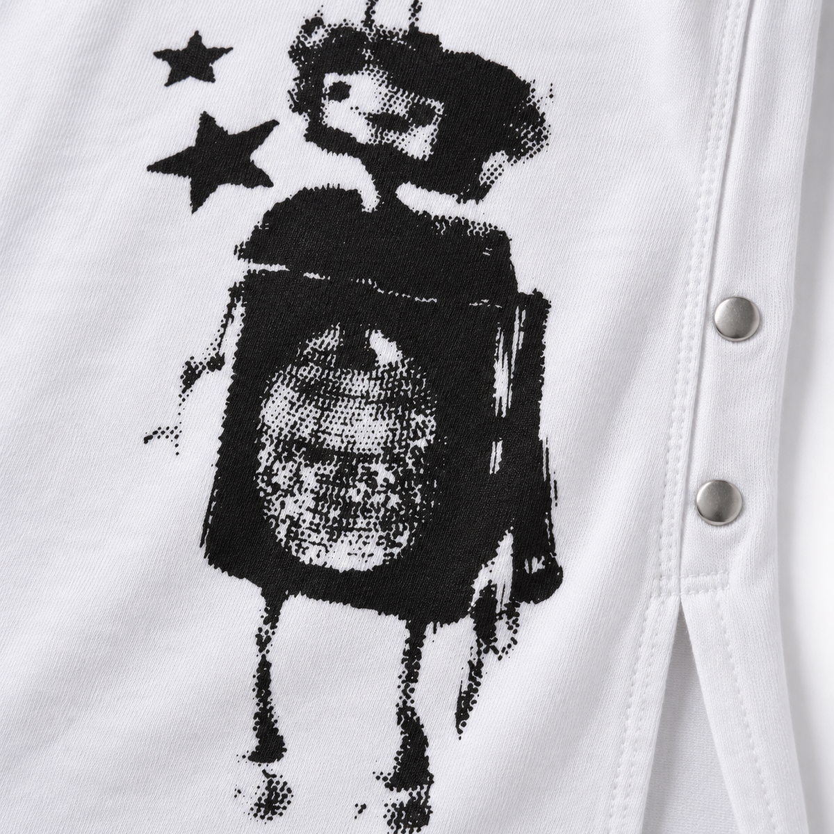 Artistic Character Graphic T-Shirt