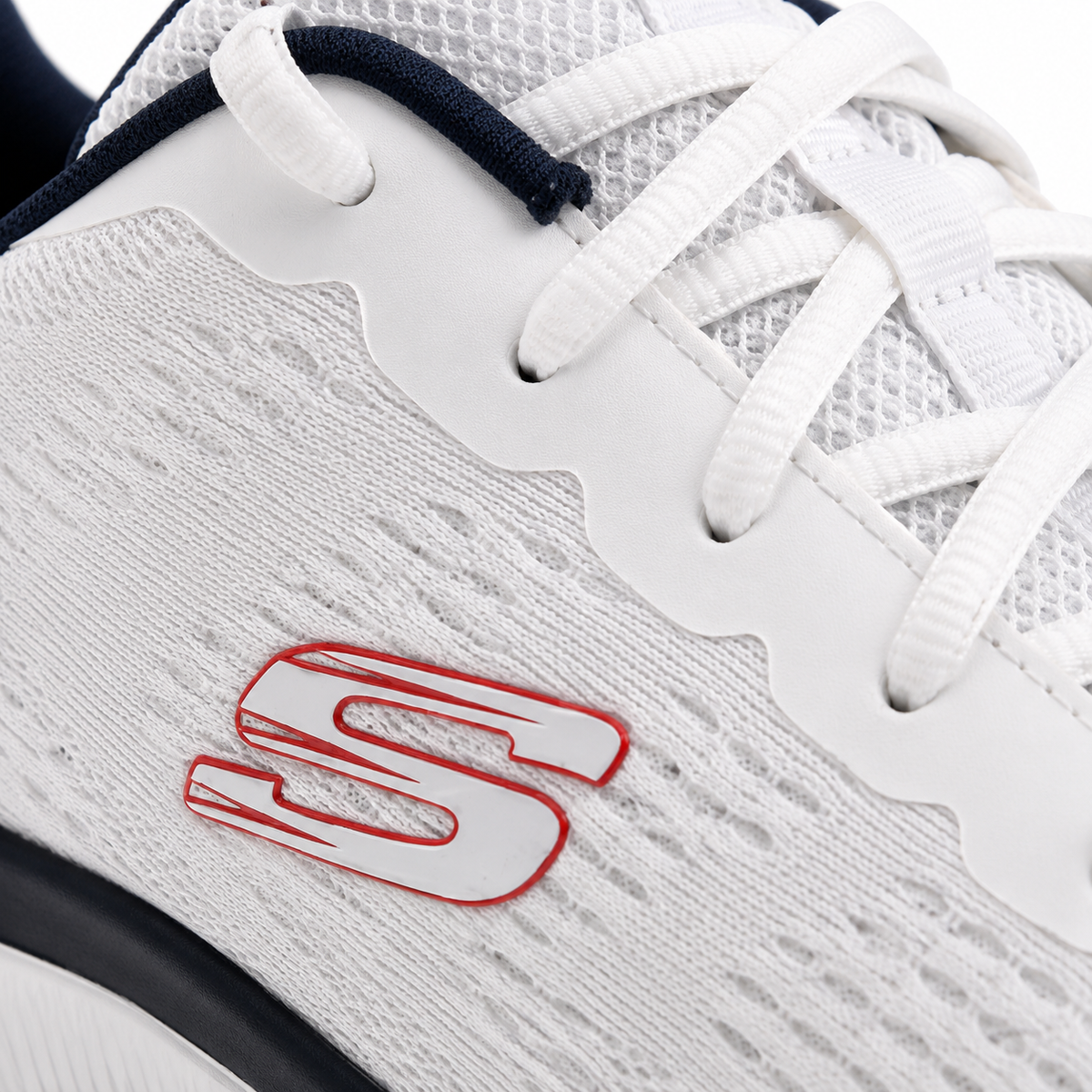 Lightweight Mesh Walking Shoes