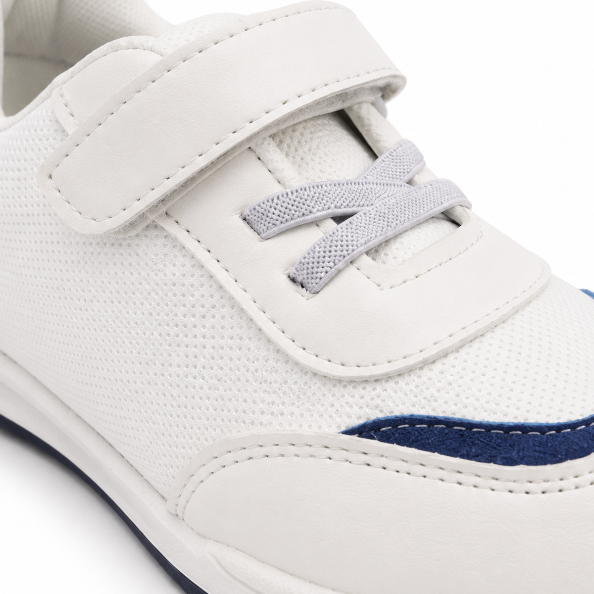 Boys sports sneakers with hook-and-loop strap and laces