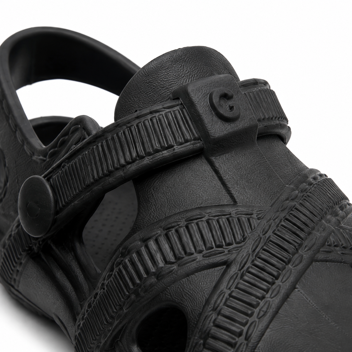 Kids Closed Toe Adjustable Clog Sandals
