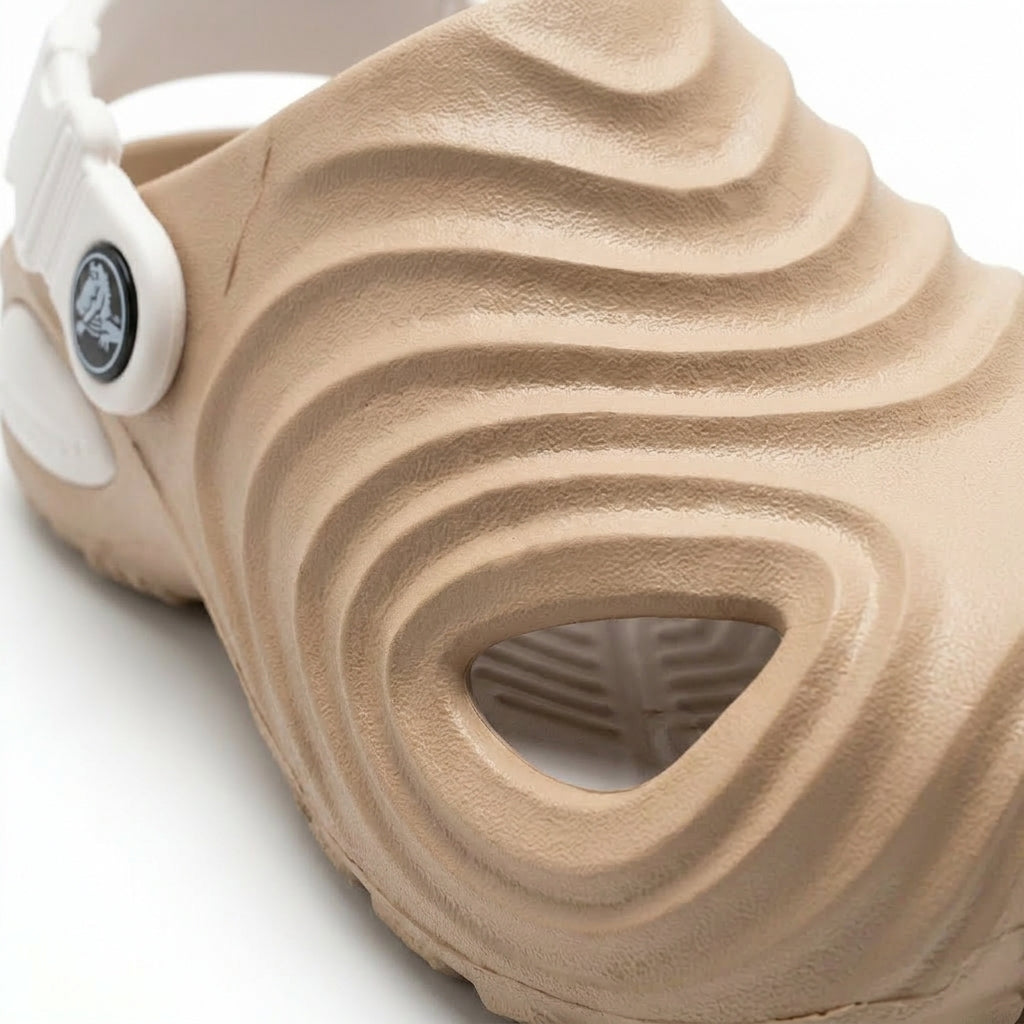 Unisex Wave Texture Clog Slipper With Back Strap