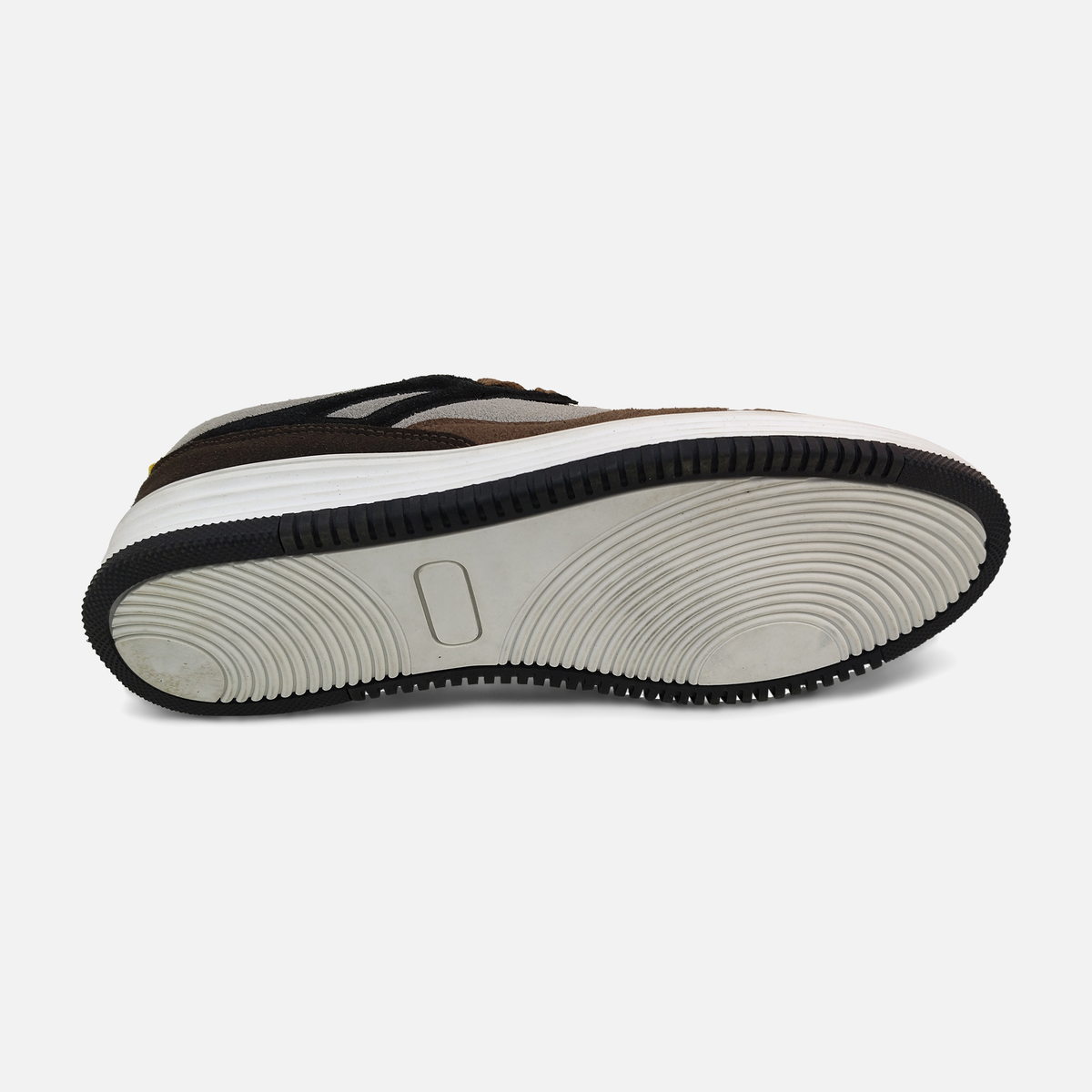 Men Low Top Lace-Up Sneakers