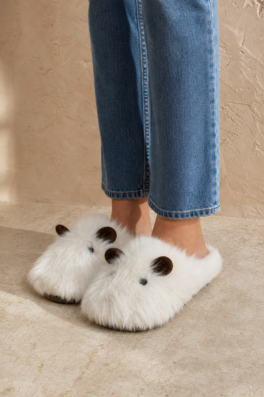 WHITE - on model