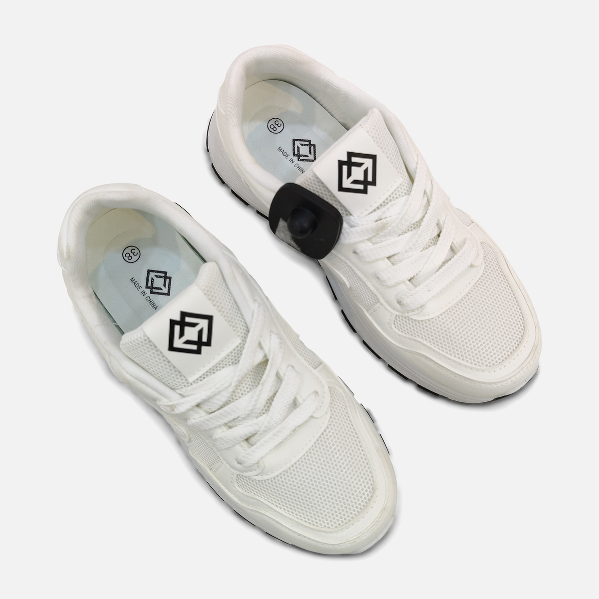 Women Lace-Up Mesh Sneakers