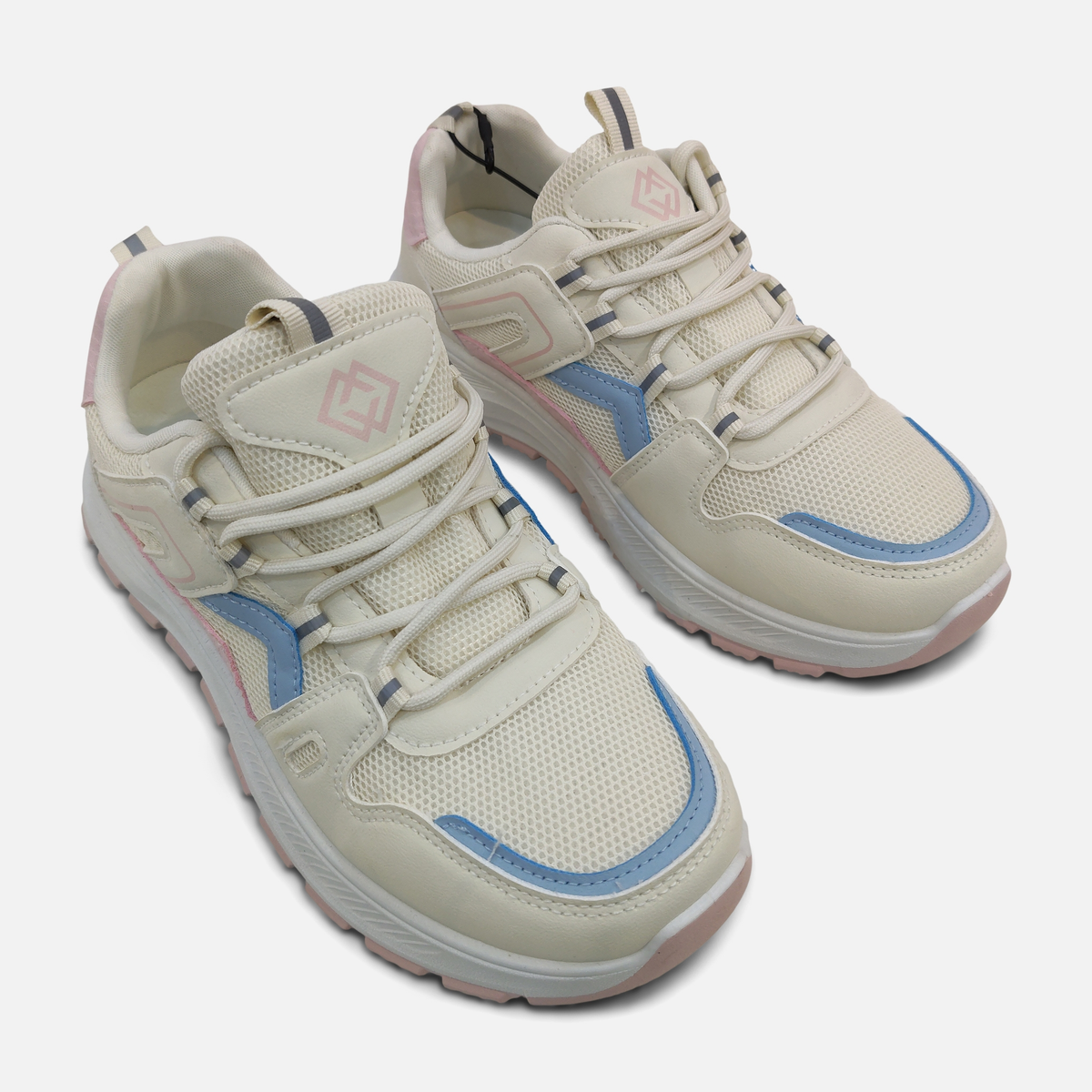 Women Lace-Up Mesh Sneakers