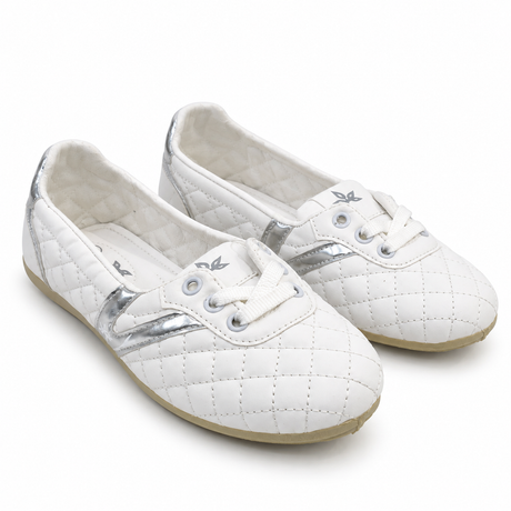 Quilted Lace-Up Flats