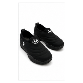 Women Contrast Detail Slip-On Shoes