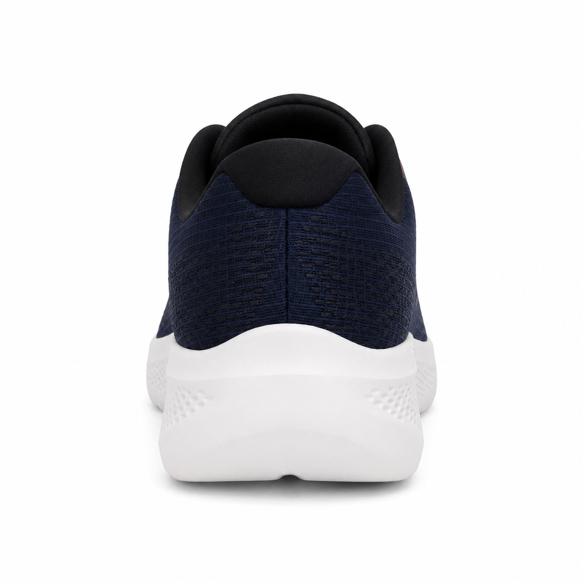 Men Go Run Elevate Running Sneakers