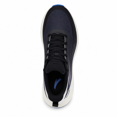 Running Shoes With Laces And Cushioned Sole