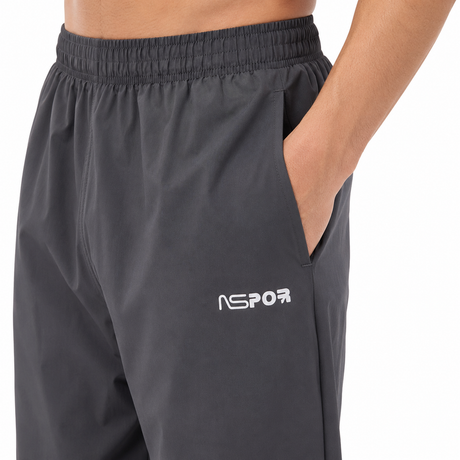 Men Logo Performance Jogger Pants