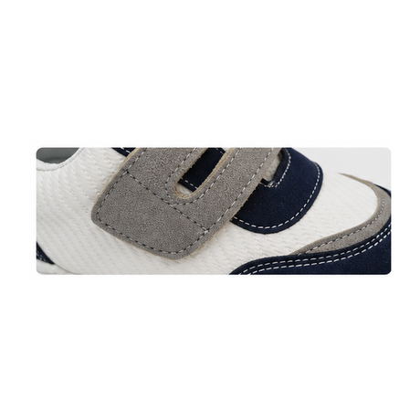 Boys casual sneakers with hook-and-loop straps