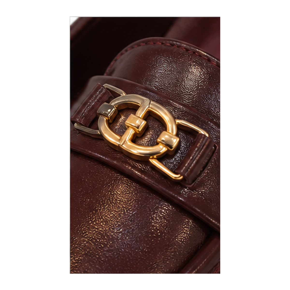 Women Metal Detail Loafers