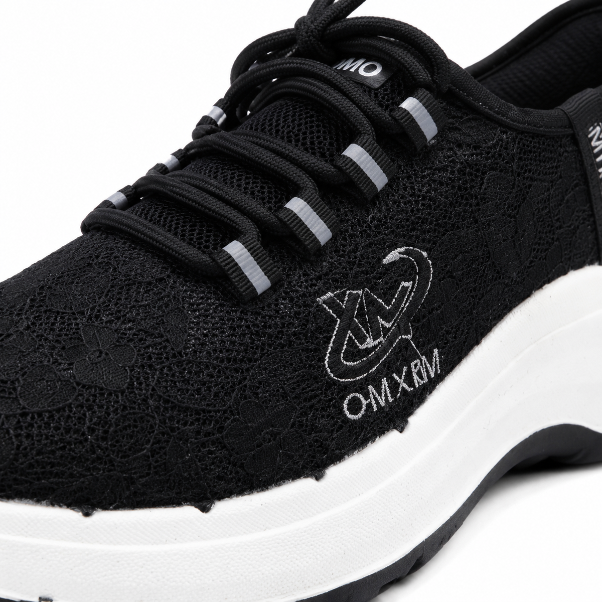 Women Mesh Sneakers With Chunky Sole