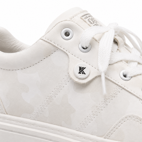 Men Casual Sneakers