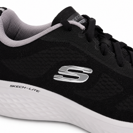 Lightweight Mesh Walking Shoes