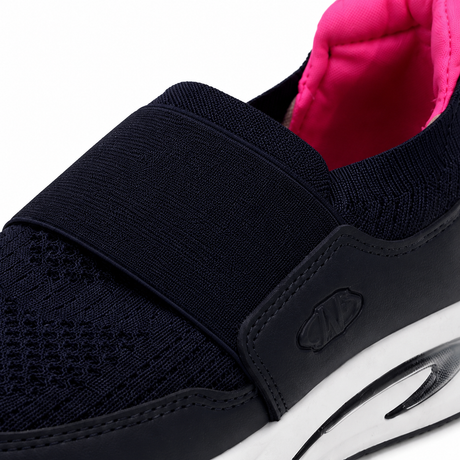 Slip-On Sports Sneakers With Elastic Strap